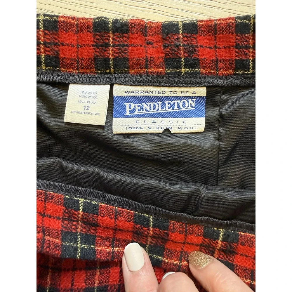 Pendleton Vintage Red & Black Plaid Lined Skirt 100% Virgin Wool Sz 12‎ Classic